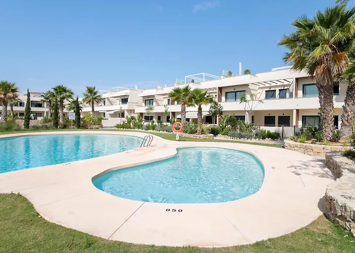 Private Jacuzzi, Heated Pool, Summer Kitchen, Ac